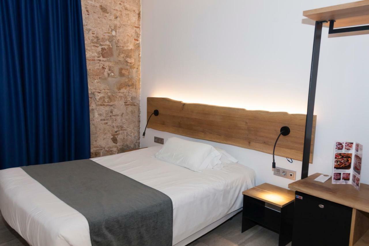 Hostal Paris, Barcelona